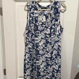 Apt. 9 Blue and White Floral Midi Dress